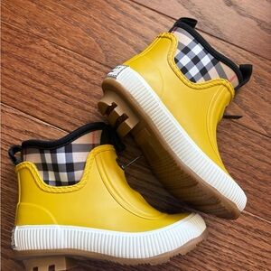 New Burberry Yellow Check Pattern Kids Rain Boots